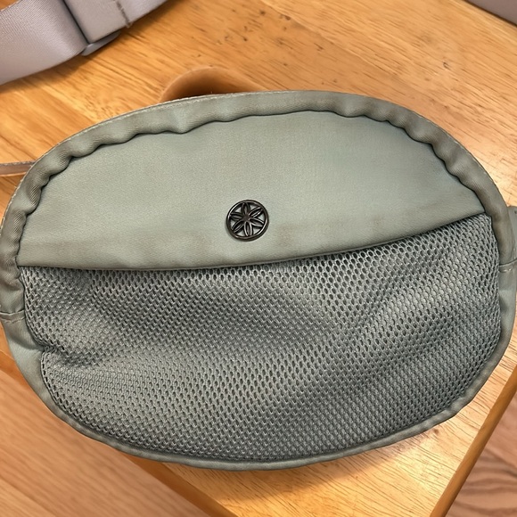 Mint green belt bag waist bag - Picture 2 of 6